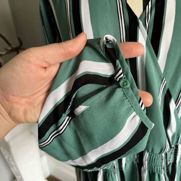 Apt 9 NWT striped faux wrap peplum top blouse XXL - Picture 8 of 9